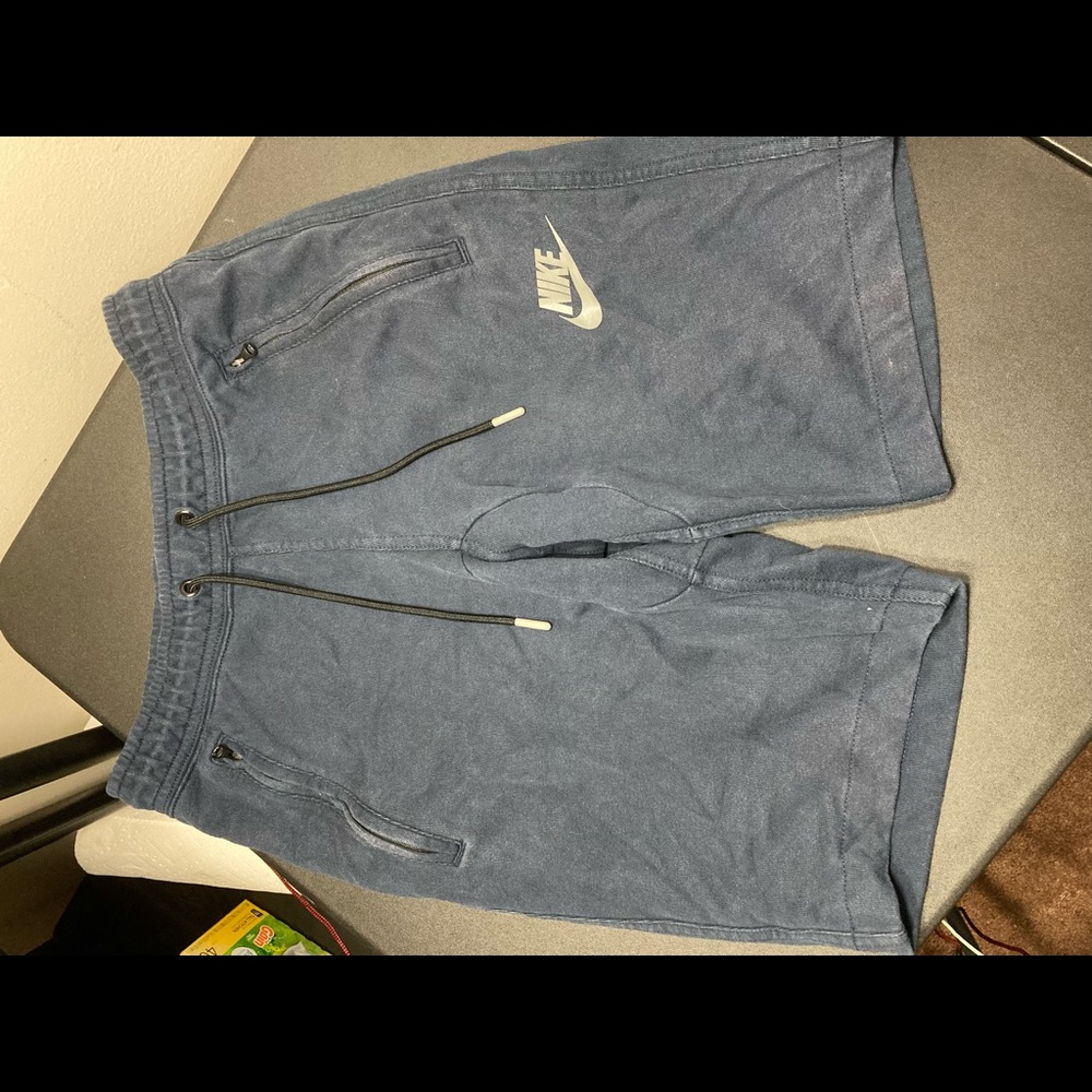 Nike casual shorts
